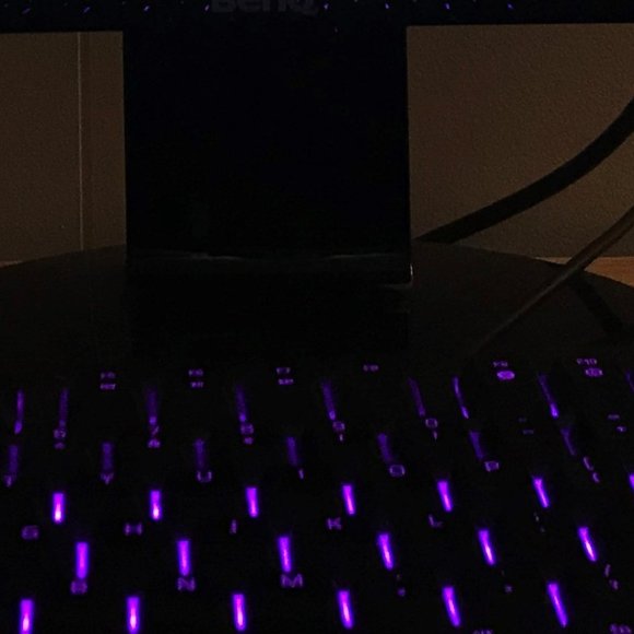Cynosa Chroma Full Size Wired Membrane Gaming Keyboard with Chroma RGB Backlight - Picture 5 of 5